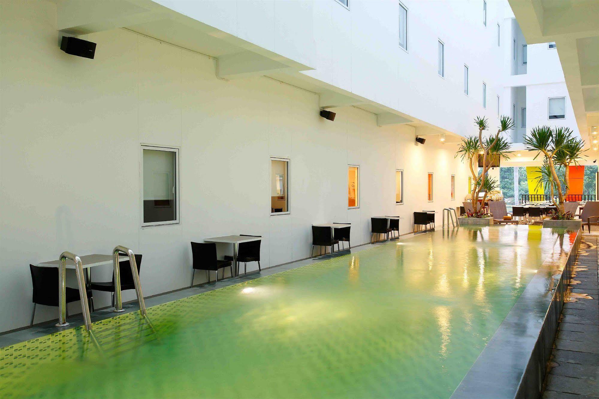 Amaris Hotel Sunset Road - Bali Kuta Lombok Exterior foto